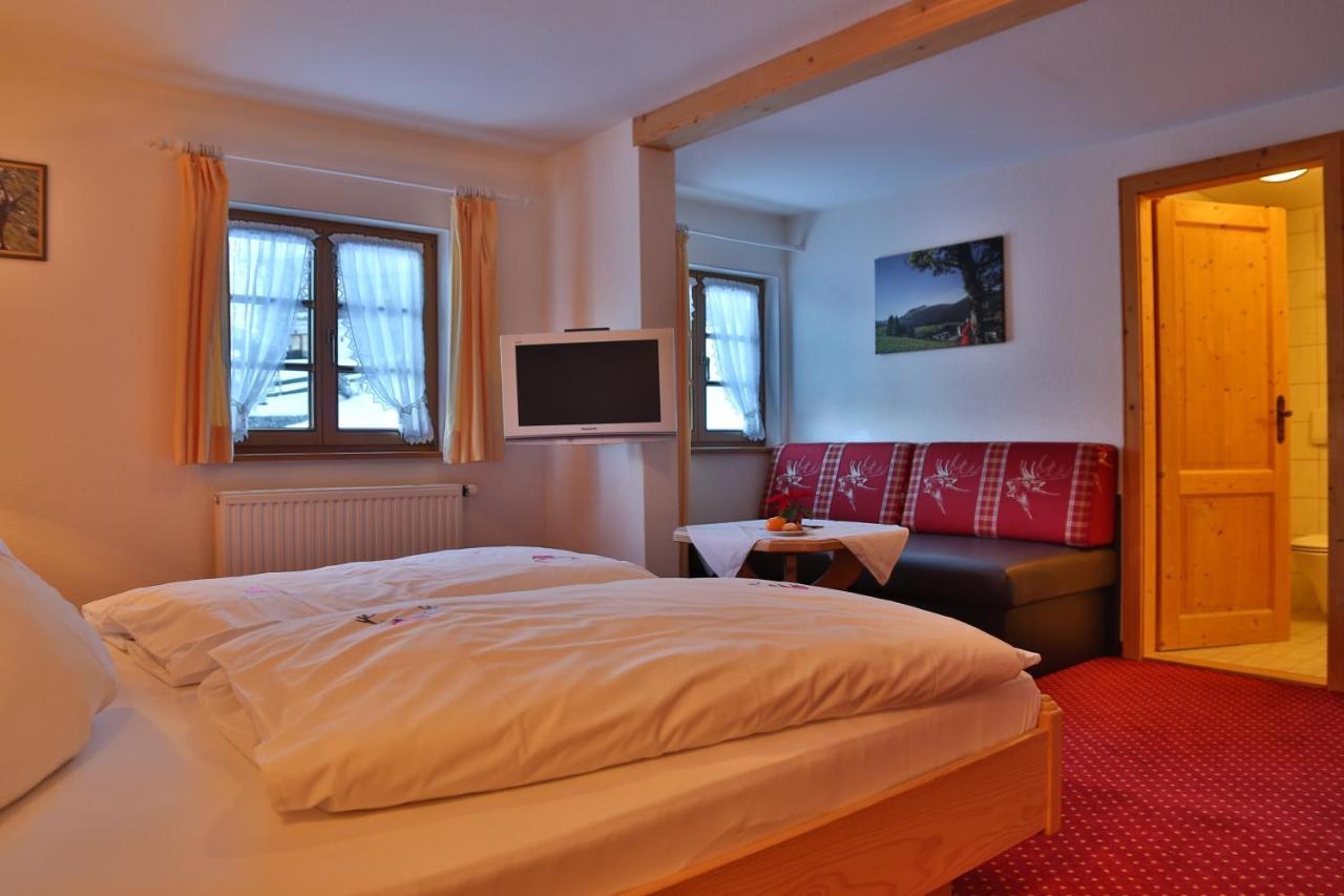 Gaestehaus Walserheimat Riezlern Extérieur photo